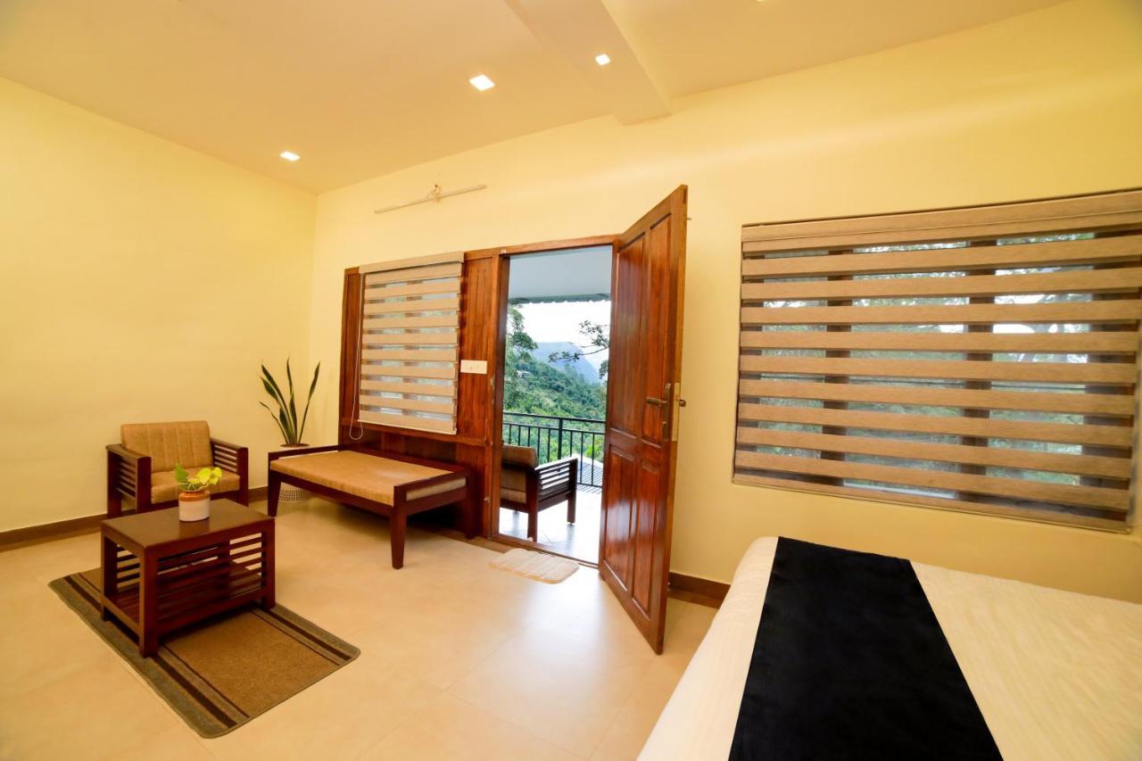 Golden Fern Resort Kanthalloor Buitenkant foto