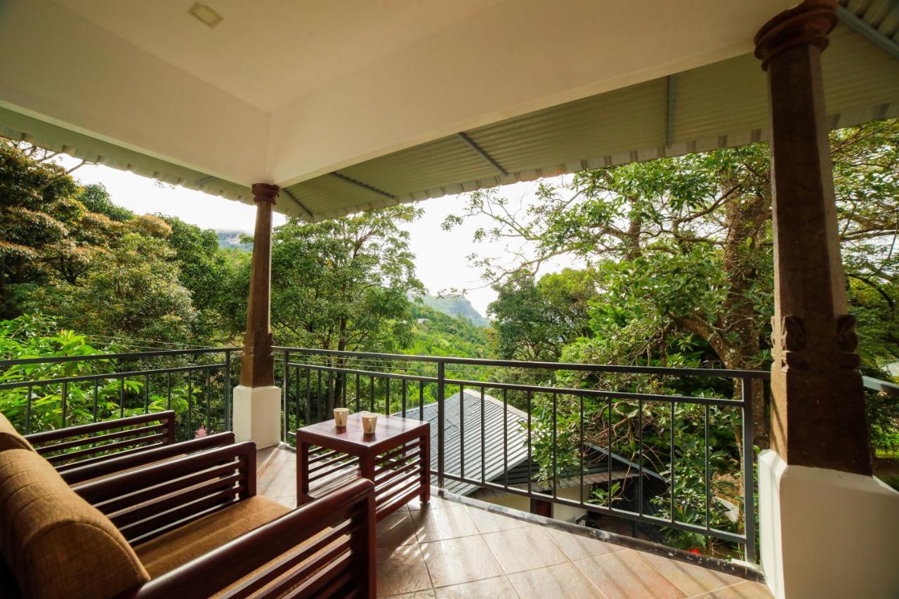 Golden Fern Resort Kanthalloor Buitenkant foto