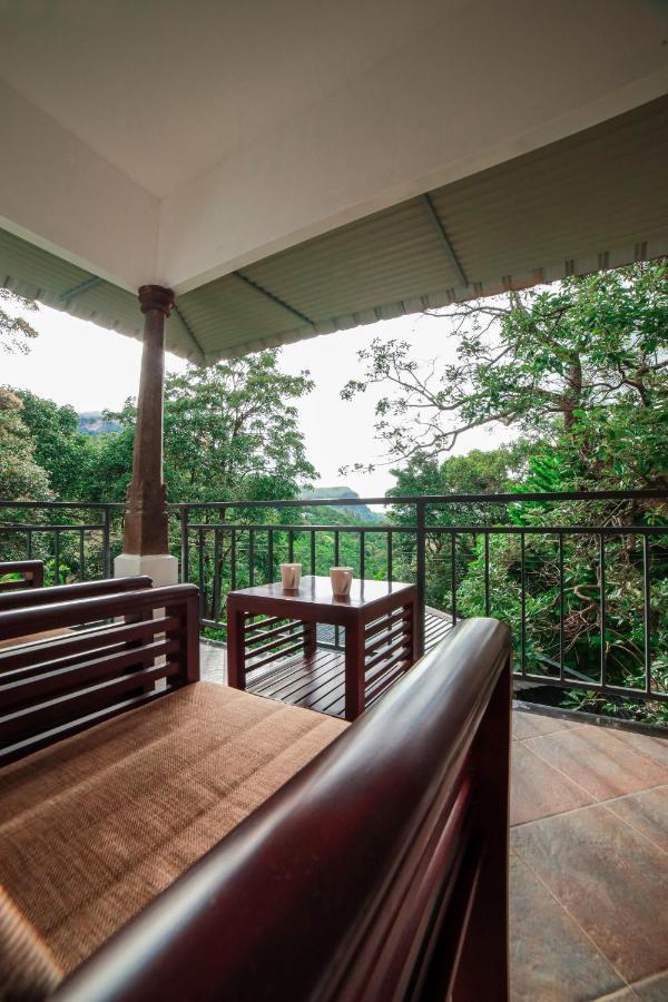 Golden Fern Resort Kanthalloor Buitenkant foto